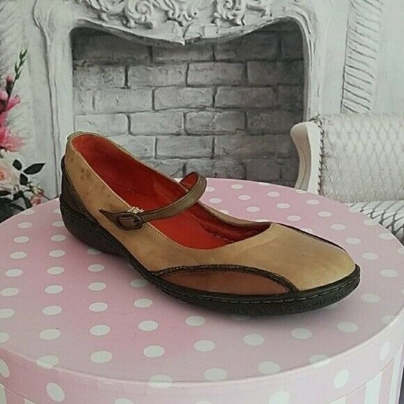HISPANITAS Brown Tan Leather Mary Jane Comfort Shoes Size 38 / 7.5 Made in Spain - Picture 2 of 9